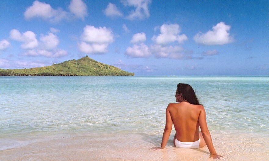 John Knoll's photo: Jennifer in Paradise, the first photoshopped photograph